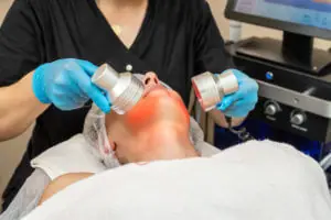 Benefits of Red Light Therapy