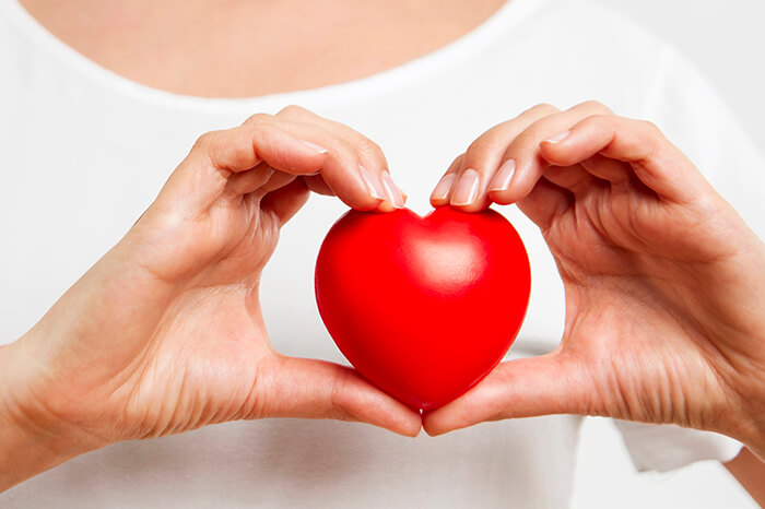 How IV Vitamin Therapy Helps with Irregular Heartbeat